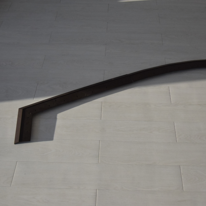 Łuk okapowy zlecony