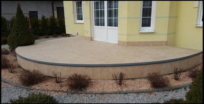 Łuk okapowy zlecony